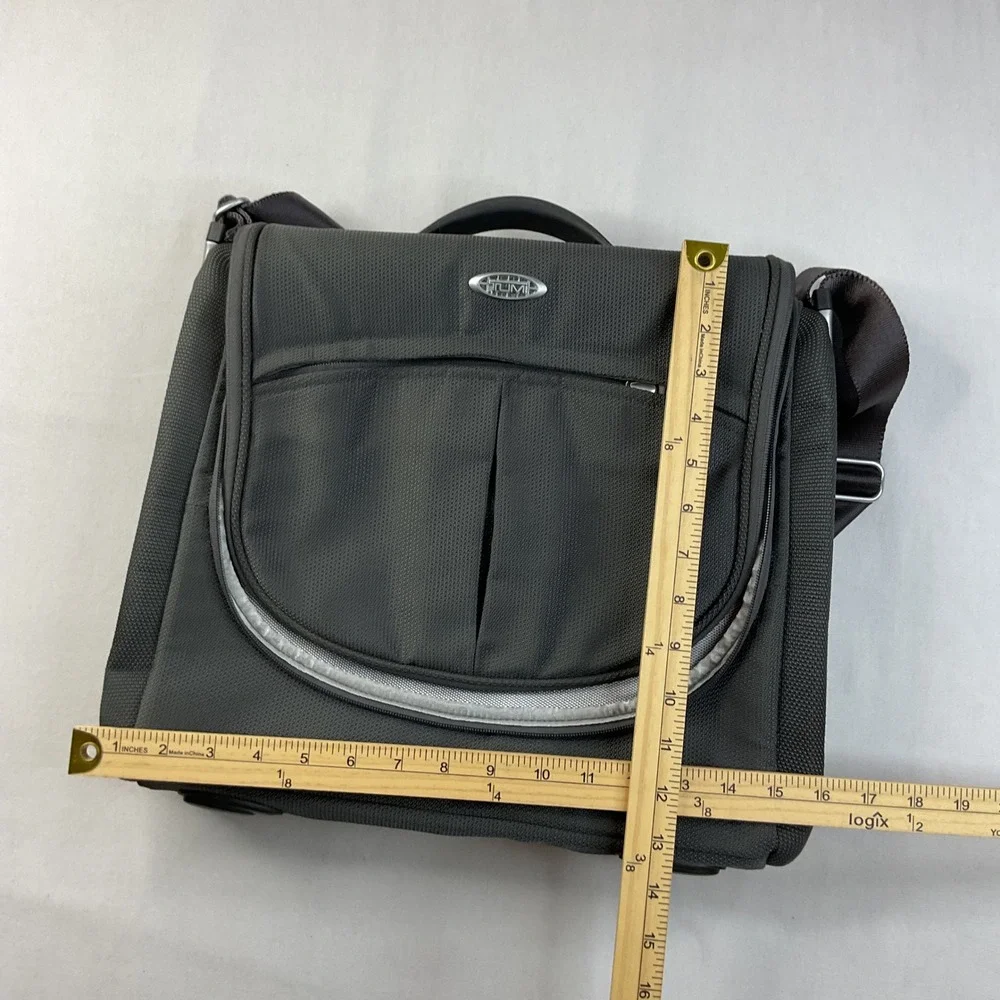 Tumi‎ T3 6412SM Ballistic Nylon Messenger Bag Charcoal Gray Laptop Briefcase
